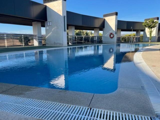 Tecnocordoba Aparcamiento Privado Gratuito Y Piscina Apartment Exterior foto